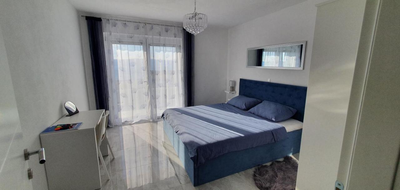 Apartmani Naomi&Leo Сень Екстер'єр фото